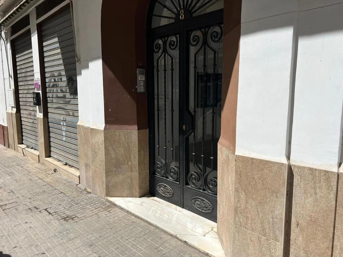 Mercado Victoria - Parking Gratuito Córdoba Eksteriør bilde